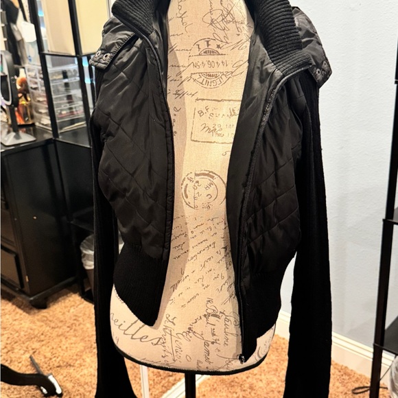 Vintage Guess Jacket - Picture 3 of 7